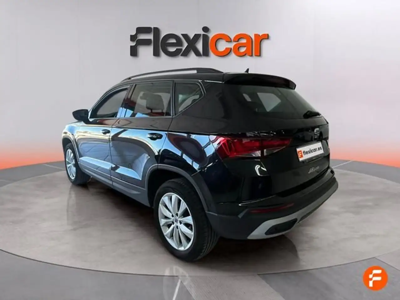 SEAT Ateca 1.5 EcoTSI S&S Style XM — Vehicle gallery 4