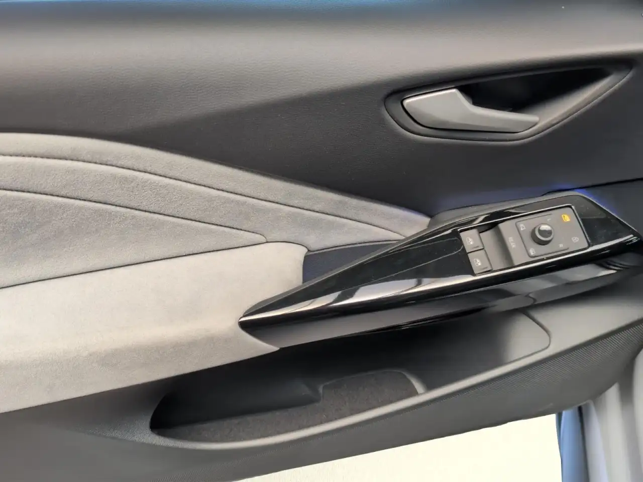 Volkswagen ID.3 Pro MOVE Klima Navi Rückfahrkamera Sitzheizung — Vehicle gallery 12