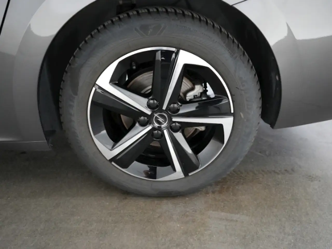 Opel Astra L ST GS+AHK+NAVI+360 GRAD KAMERA+SITZ-/LENKRADHEIZ — Galería del vehículo 9