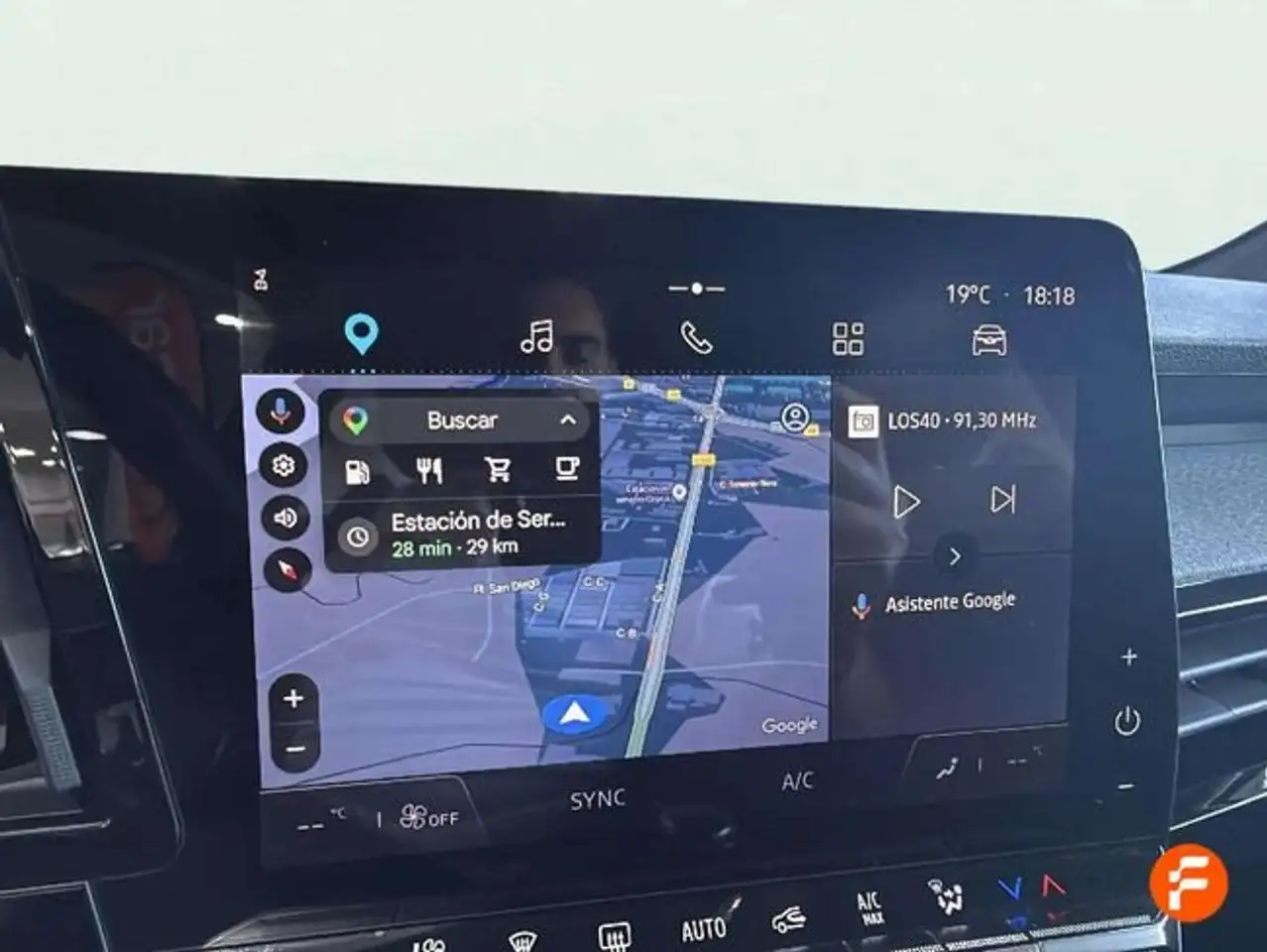 Renault Austral Evolution Mild Hybrid 103kW (140CV) — معرض صور السيارة 19