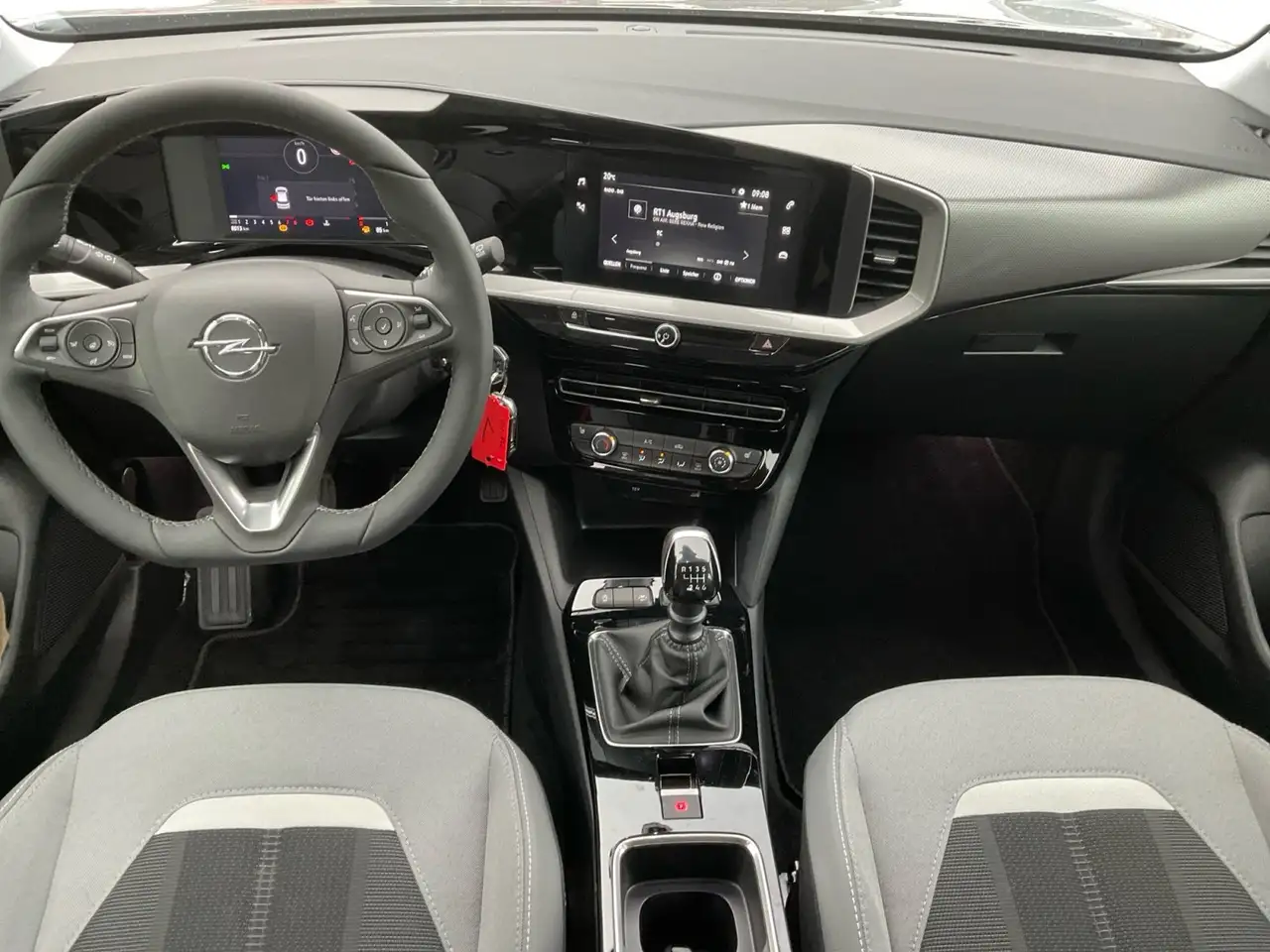 Opel Mokka 1.2 Turbo Elegance mit nur 8.012 Kilometer! — معرض صور السيارة 12