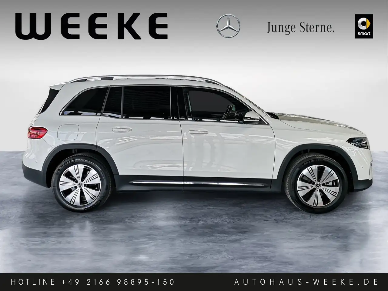 Mercedes-Benz EQB 300 4M Progressive ADVANCED+PANO-SD+AHK+SMAR — Galería del vehículo 4