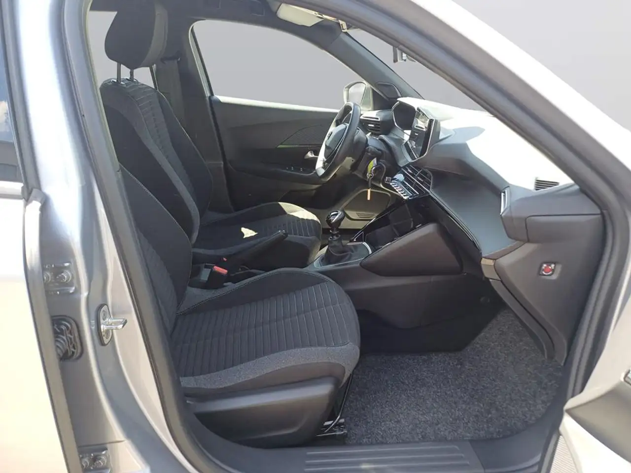 Peugeot 2008 Neuer 2008 Active Pu — Vehicle gallery 11