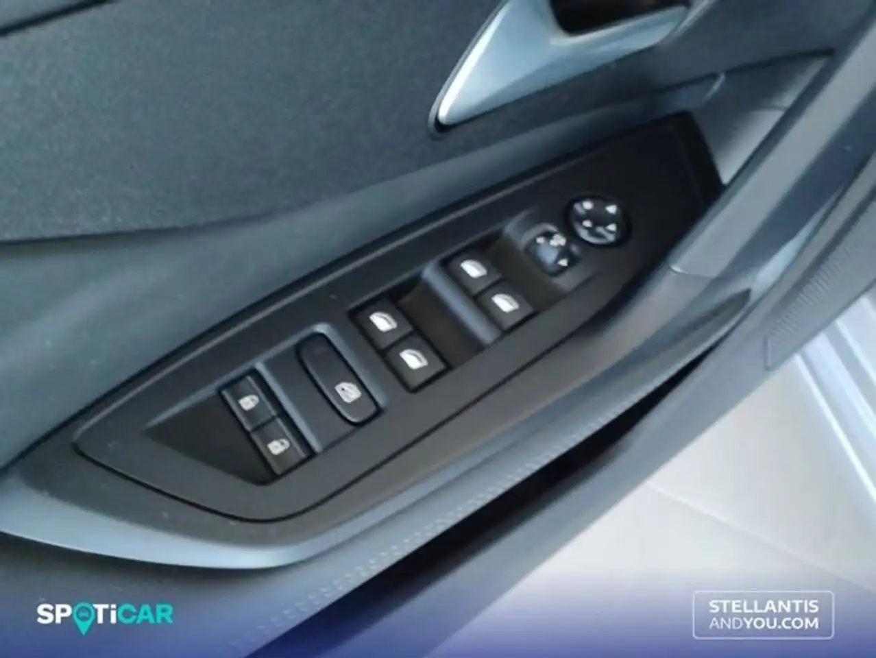 Peugeot 308 SW 1.2 PureTech S&S Allure 130 — Galería del vehículo 12