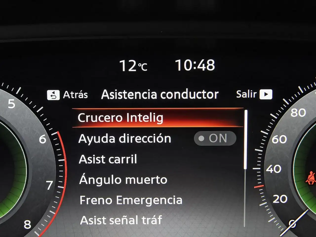 Nissan Qashqai DIG-T 103kW N-Connecta — Vehicle gallery 24
