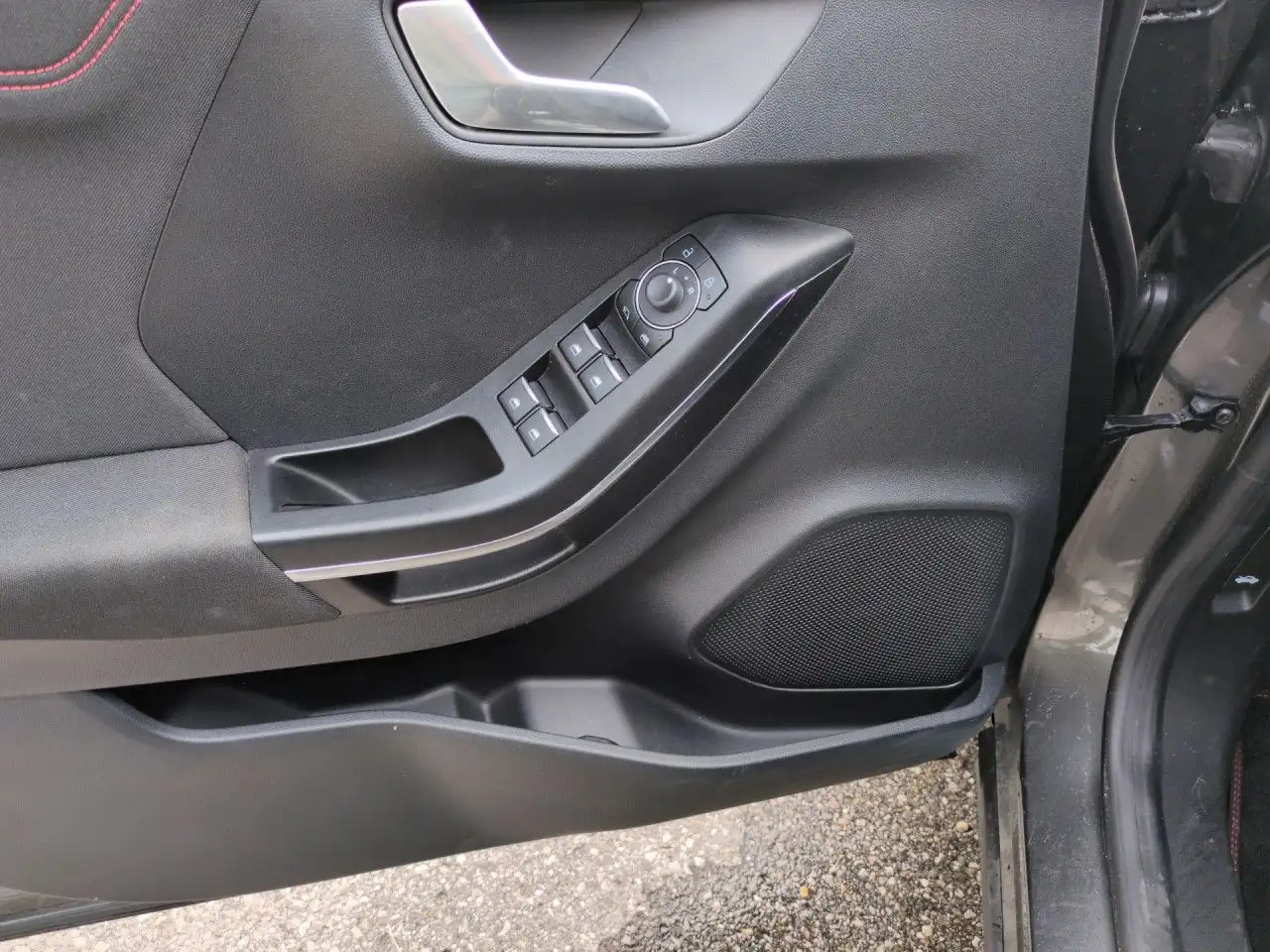 Ford Puma ST-Line Bluetooth Navi LED Klima Einparkhilfe — معرض صور السيارة 12