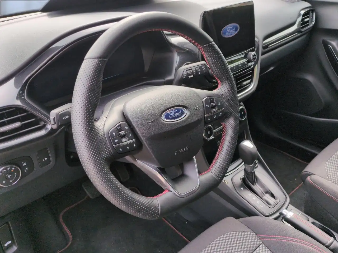 Ford Puma ST-Line Bluetooth Navi LED Klima Einparkhilfe — معرض صور السيارة 14
