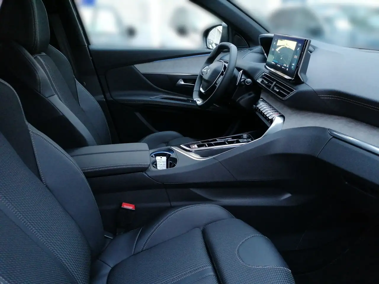 Peugeot 3008 Hybrid 136 e-DSC6 GT ACC LED Navi PDC Pano — معرض صور السيارة 15