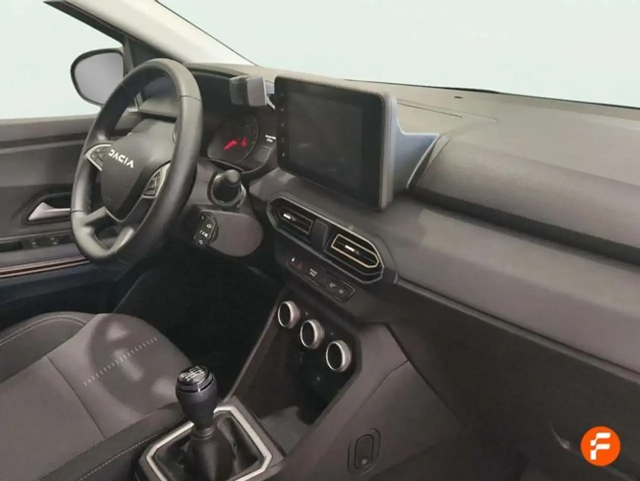 Dacia Sandero Stepway TCe Essential 67kW — Vehicle gallery 19