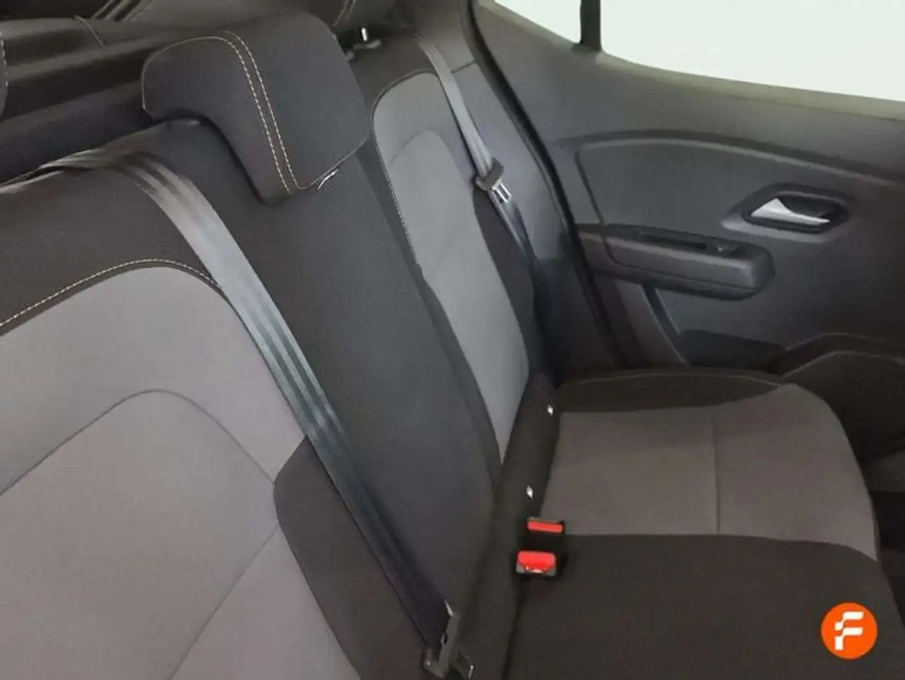 Dacia Sandero Stepway TCe Essential 67kW — Vehicle gallery 20