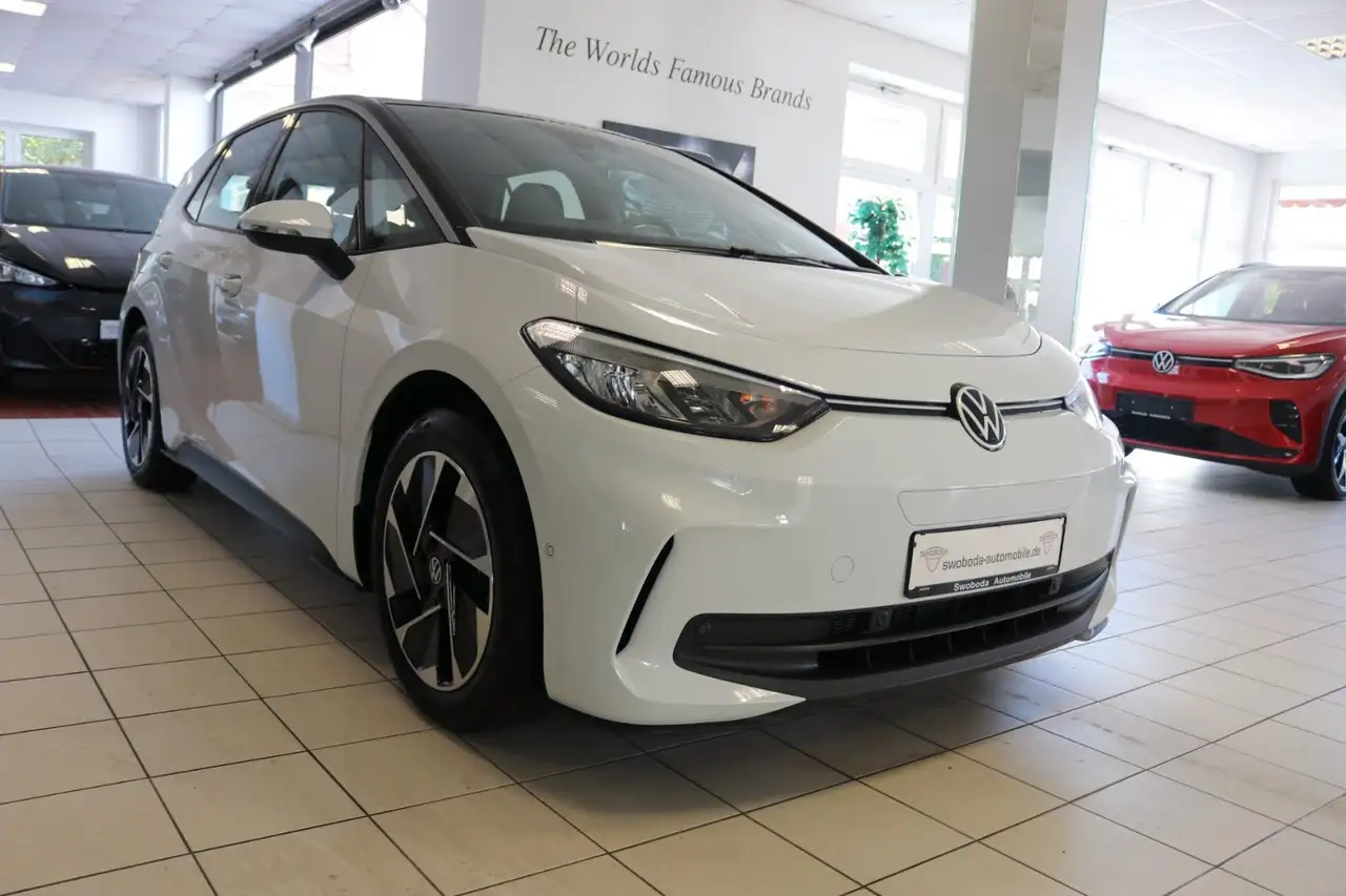 Volkswagen ID.3 Pro 150 kW Rückfahrkamera ACC STHZ PDC — Galería del vehículo 9