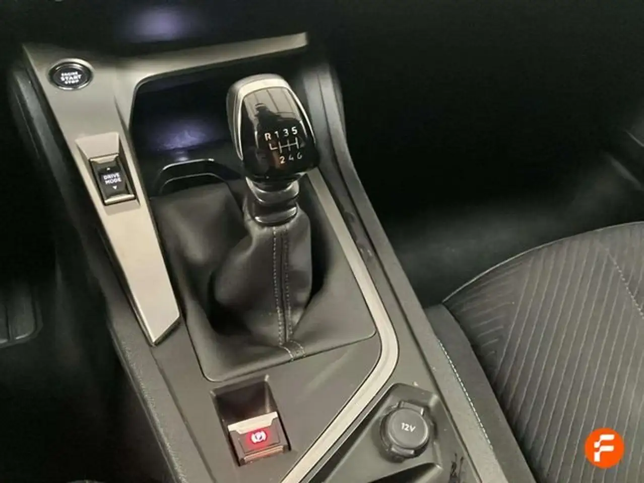 Peugeot 308 1.2 PureTech S&S Active 130 — Vehicle gallery 19