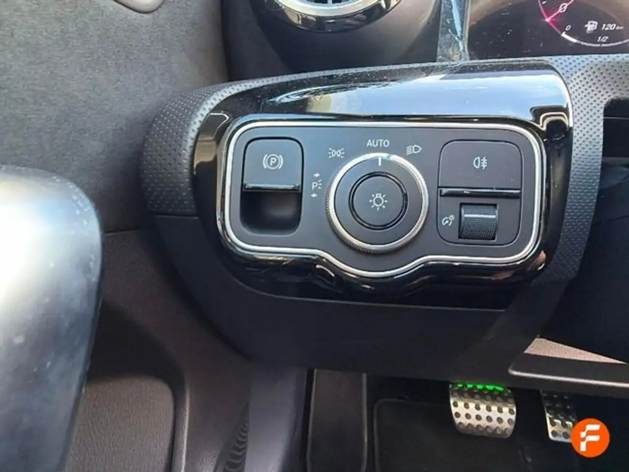 Mercedes-Benz A 180 d — Galerie du véhicule 26