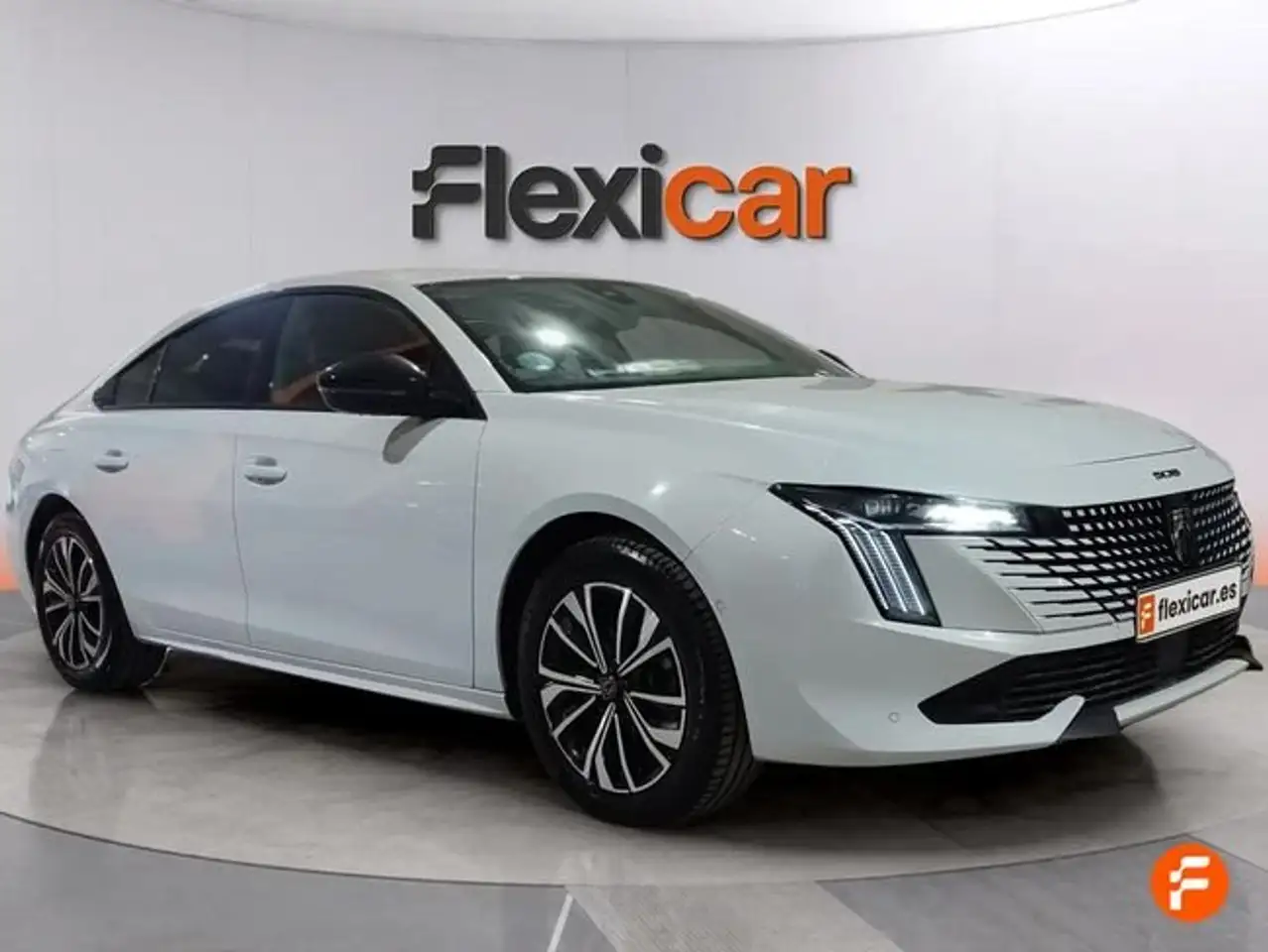 Peugeot 508 1.2 PureTech S&S Allure EAT8 130 — Galería del vehículo 29