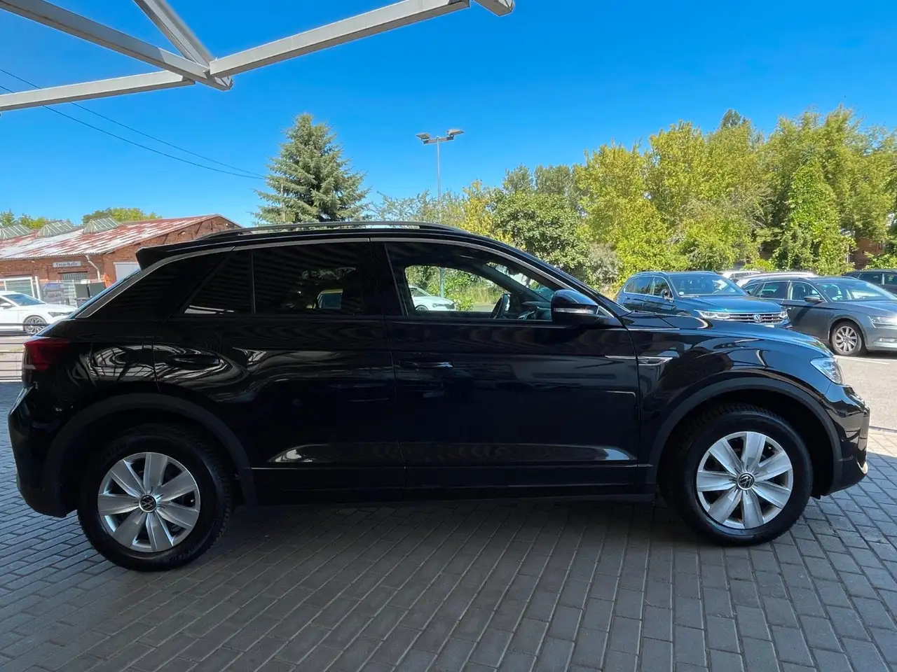 Volkswagen T-Roc 1.5 TSI OPF DSG R-Line — Galerie du véhicule 6