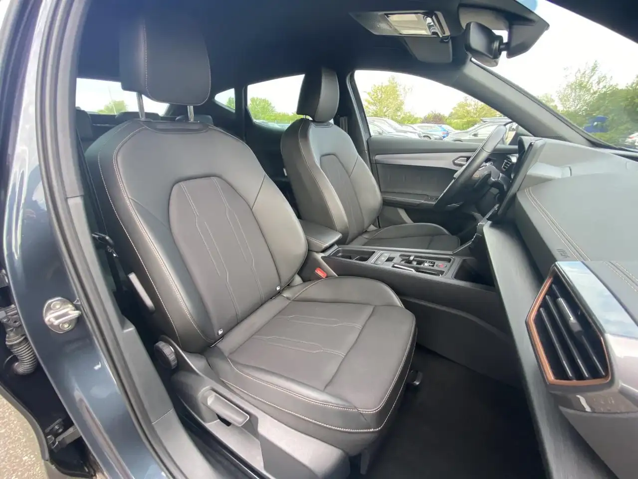 CUPRA Formentor 1.5 TSI DSG VIRTUAL-COCKPIT+MATRIX-LED — Vehicle gallery 13