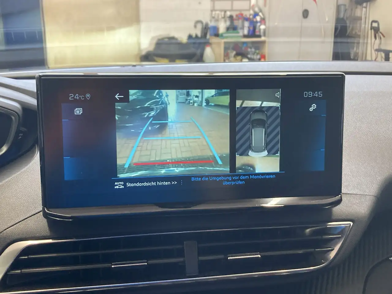 Peugeot 3008 1.2 PureTech Allure Pack ACC+Navi+SHZ+Kamera — Galería del vehículo 20