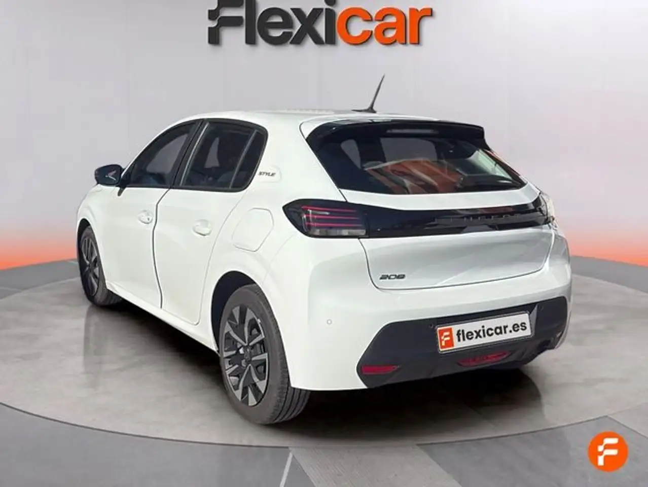 Peugeot 208 Style Gasolina 100 S&S 6 Vel MAN — Vehicle gallery 7