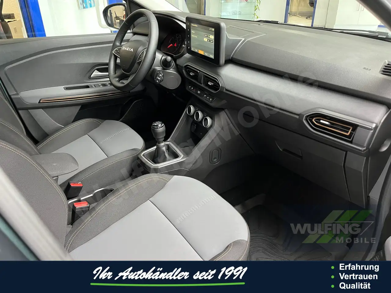 Dacia Jogger TCE110 Extreme, City-Pak.,Navi, RF-Kam. — معرض صور السيارة 34