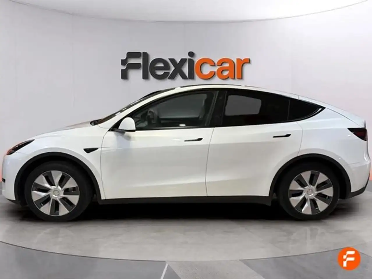 Tesla Model Y Tracción Trasera RWD — معرض صور السيارة 4