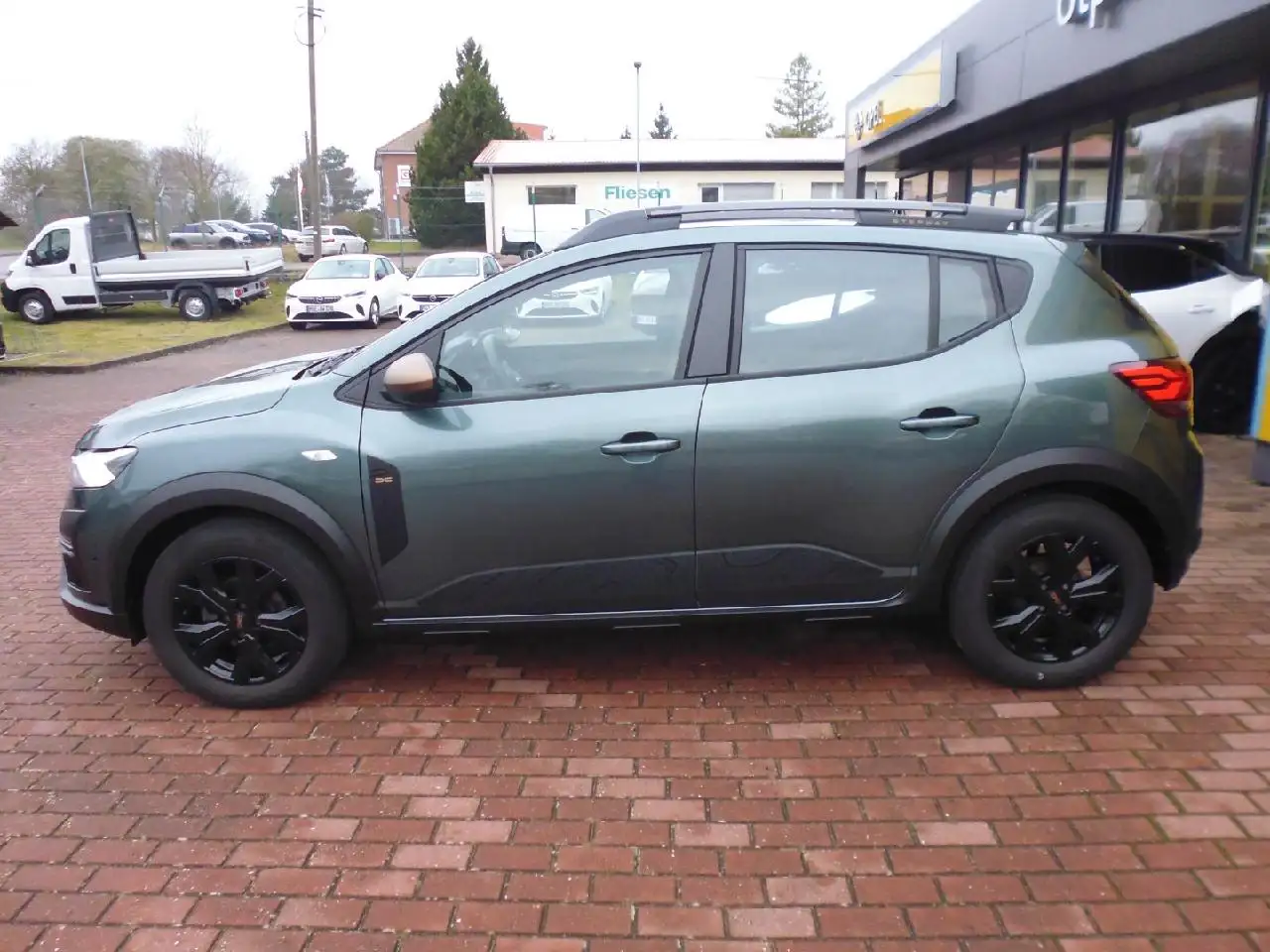 Dacia Sandero Autogas/ Benzin Stepway Extreme+ — Vehicle gallery 2