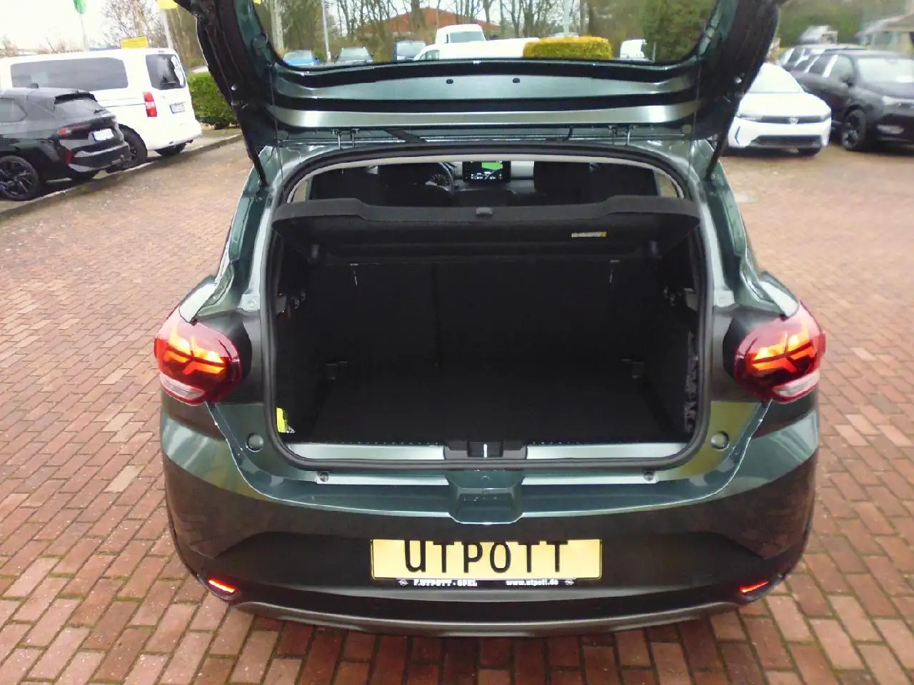 Dacia Sandero Autogas/ Benzin Stepway Extreme+ — Vehicle gallery 5