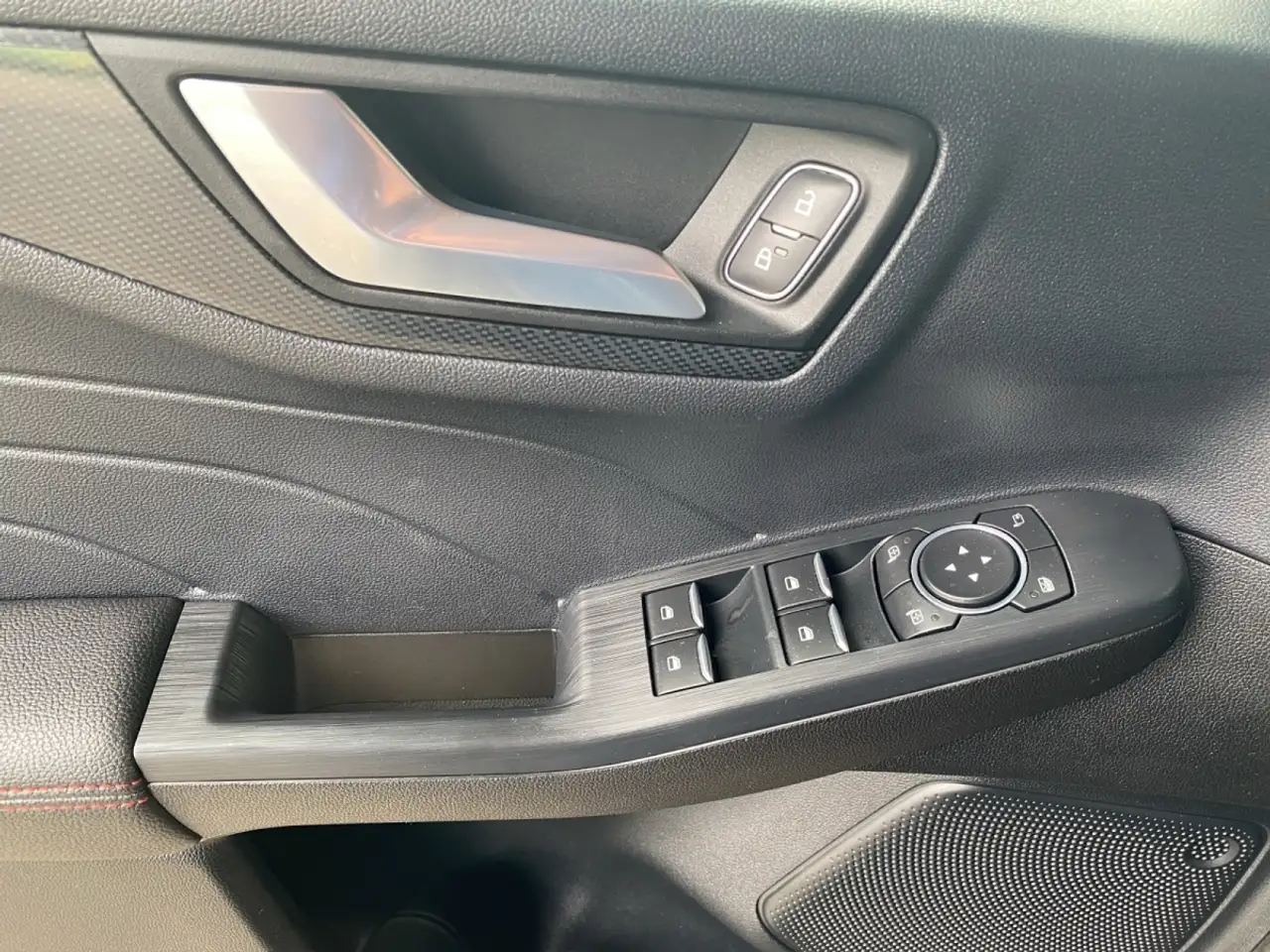 Ford Kuga ST-Line X ACC*HUD*Navi*RFK*SHZ*WiPa* — معرض صور السيارة 17