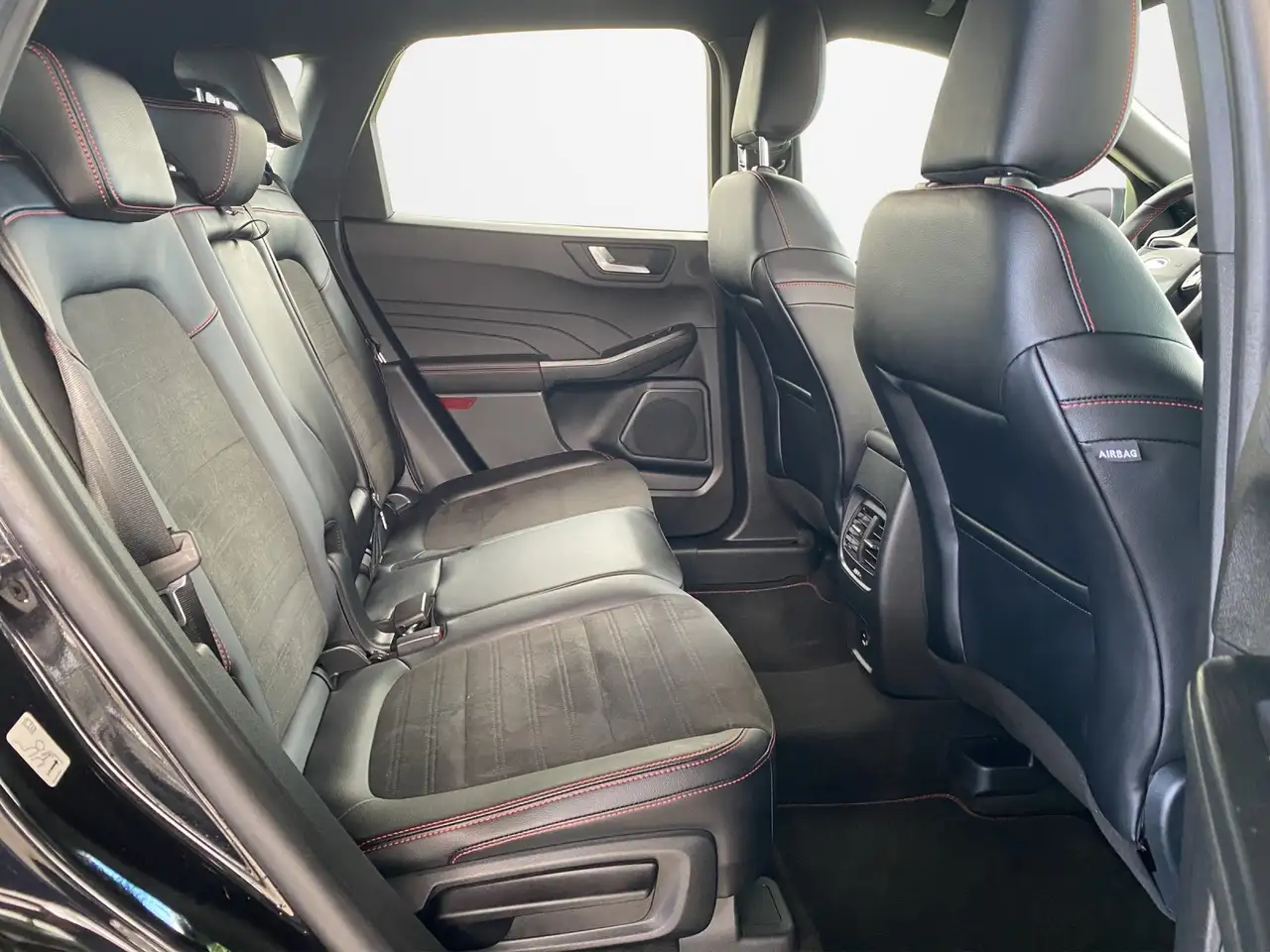 Ford Kuga ST-Line X ACC*HUD*Navi*RFK*SHZ*WiPa* — معرض صور السيارة 13