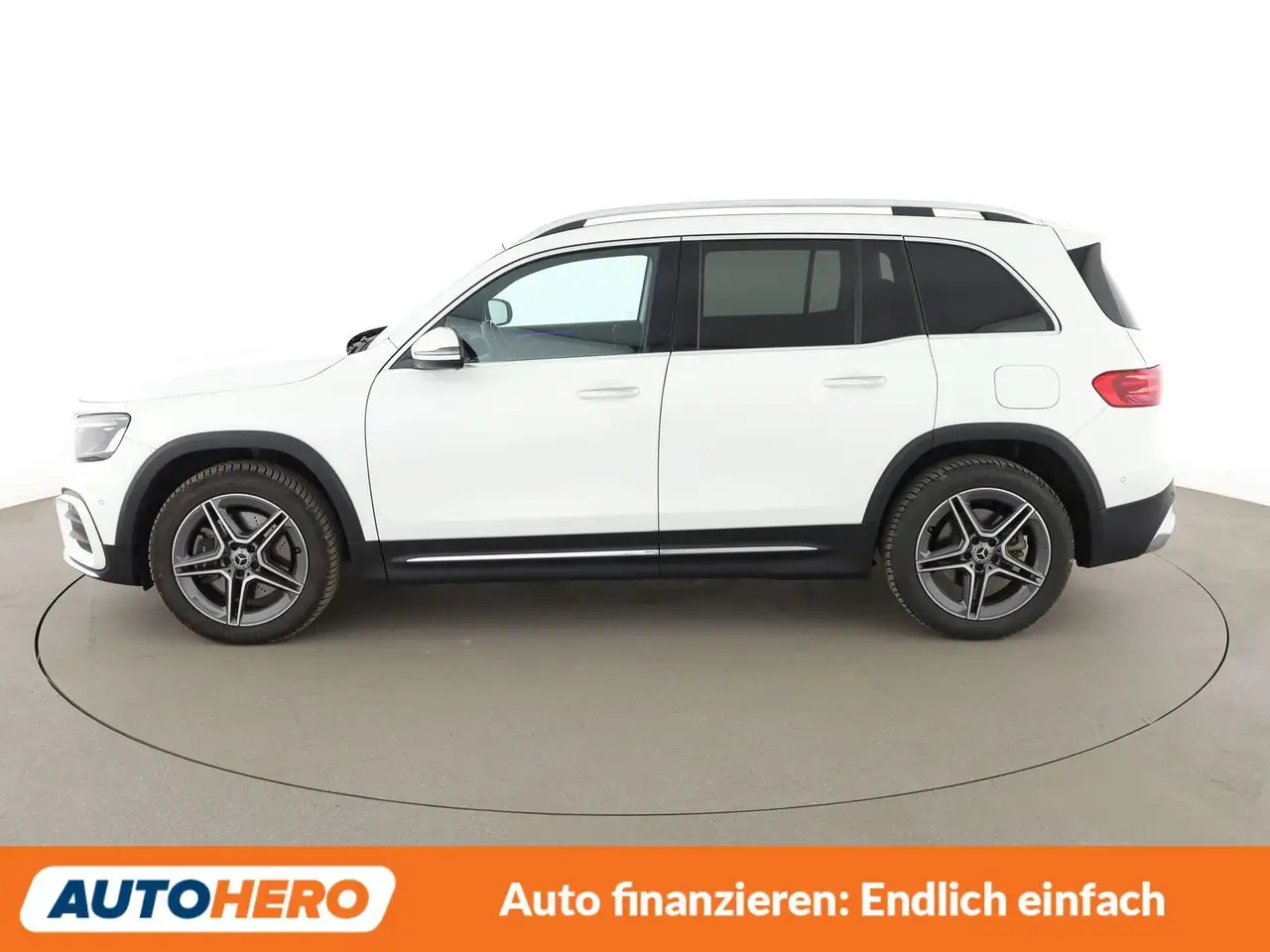 Mercedes-Benz GLB 250 GLB 250 Mild-Hybrid 4Matic AMG Line Aut.*NAVI*LED* — Galerie du véhicule 3
