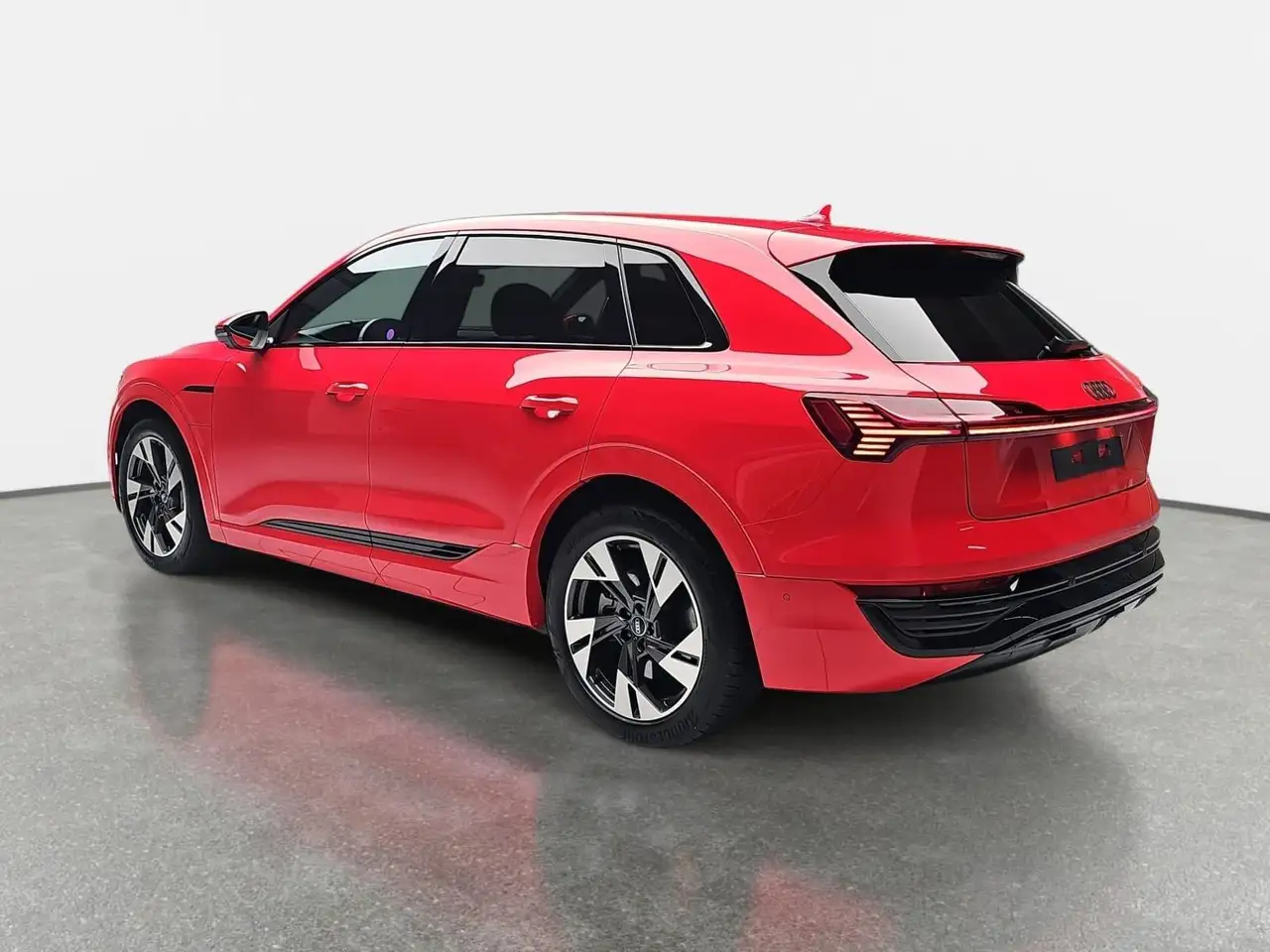 Audi Q8 e-tron Q8 E-TRON 50 QUATTRO ADVANCED NAVI LED LM20 — Vehicle gallery 5