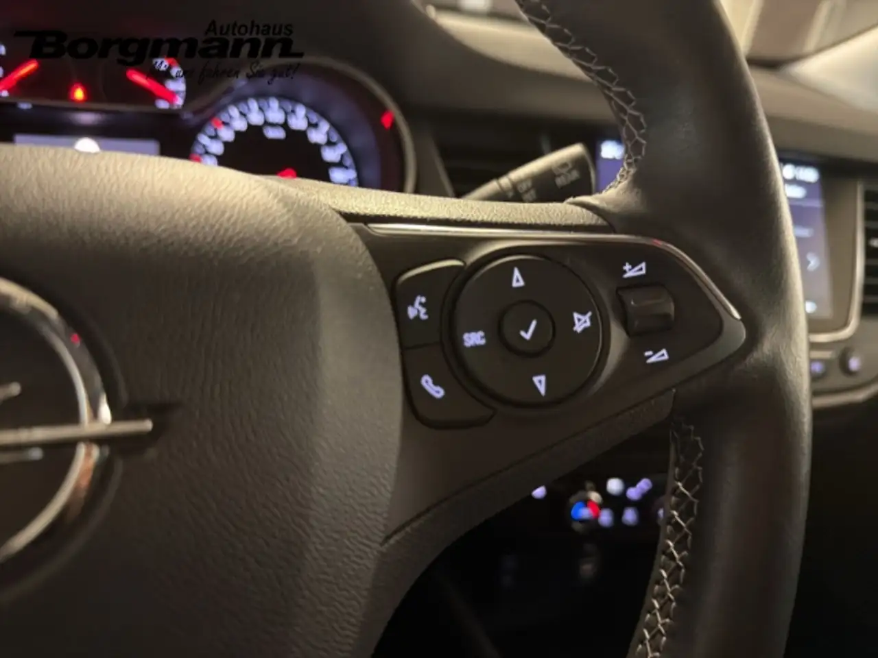 Opel Crossland 1.2 Ultimate Kessy - Navi - HUD-Display - Alcantar — معرض صور السيارة 17