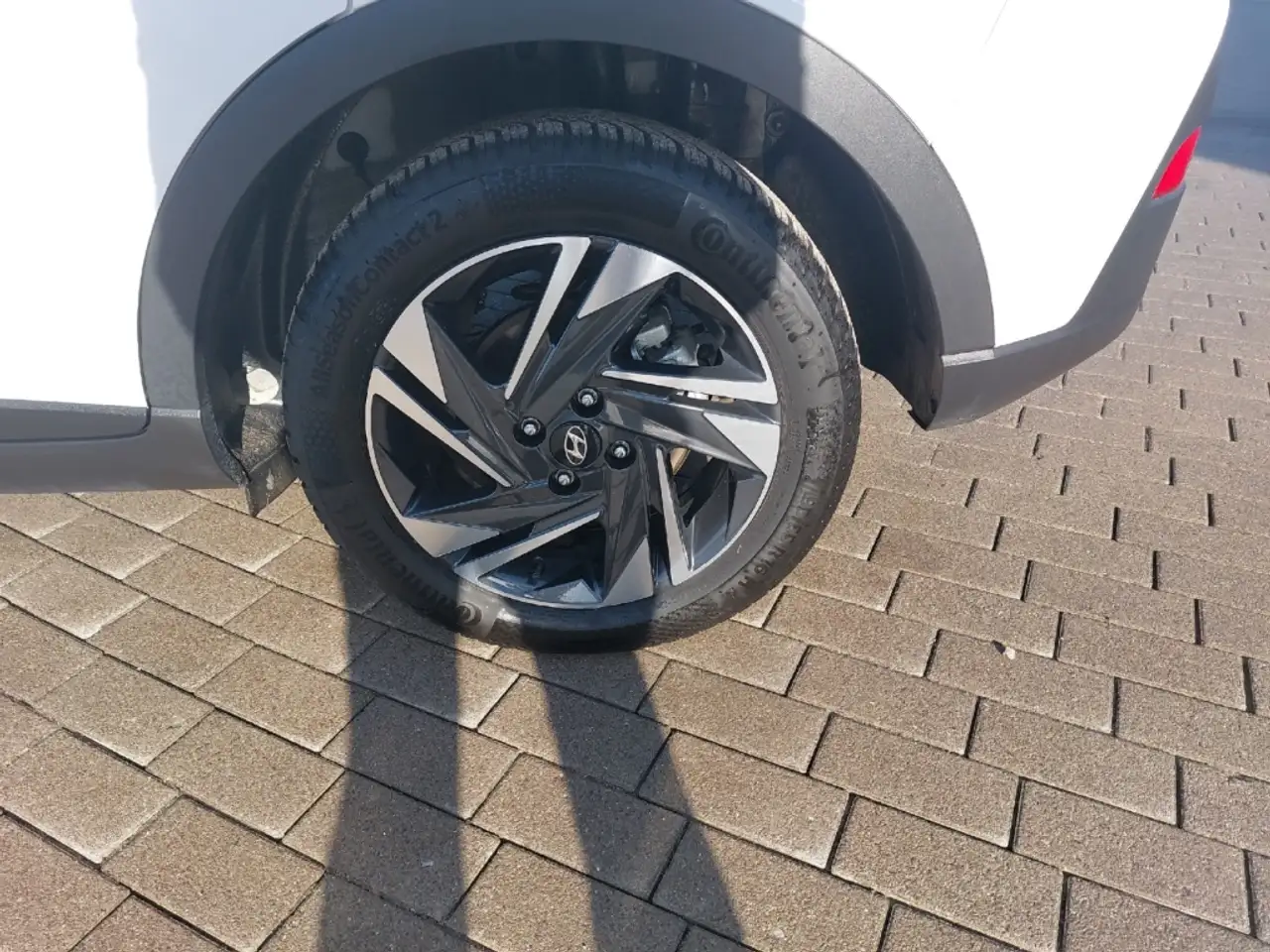 Hyundai BAYON Mild-Hybrid 2WD (MJ23) 1.0 T-Gdi (100PS) 48V iMT T — Vehicle gallery 6