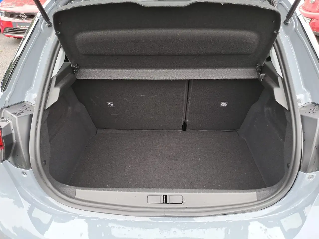 Opel Corsa F 1.2 Edition *LED*DAB*PDC*KLIMA*SPURH* — Galería del vehículo 26