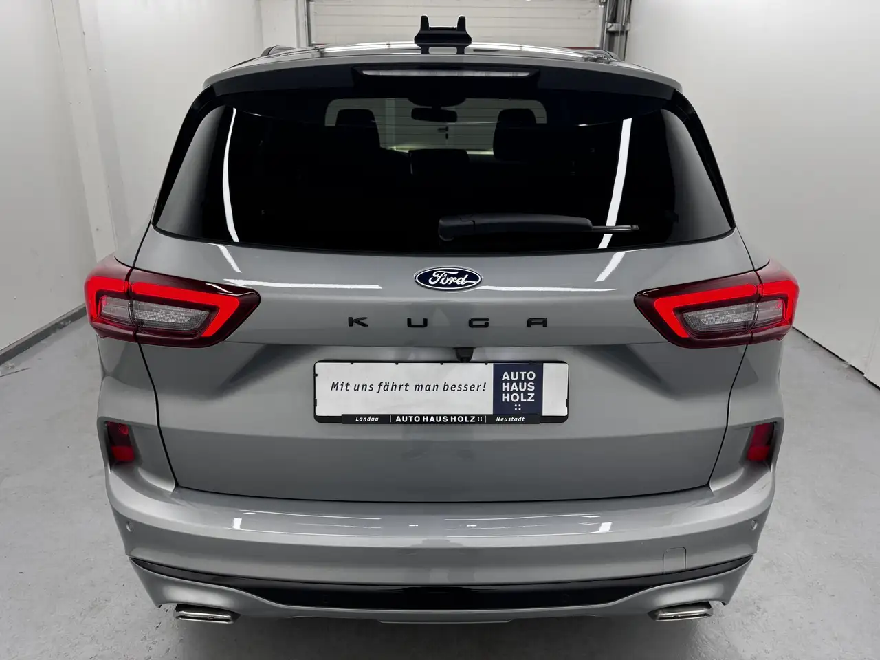 Ford Kuga 1.5 EcoBoost ST-Line "Allwetterreifen" — Galerie du véhicule 3