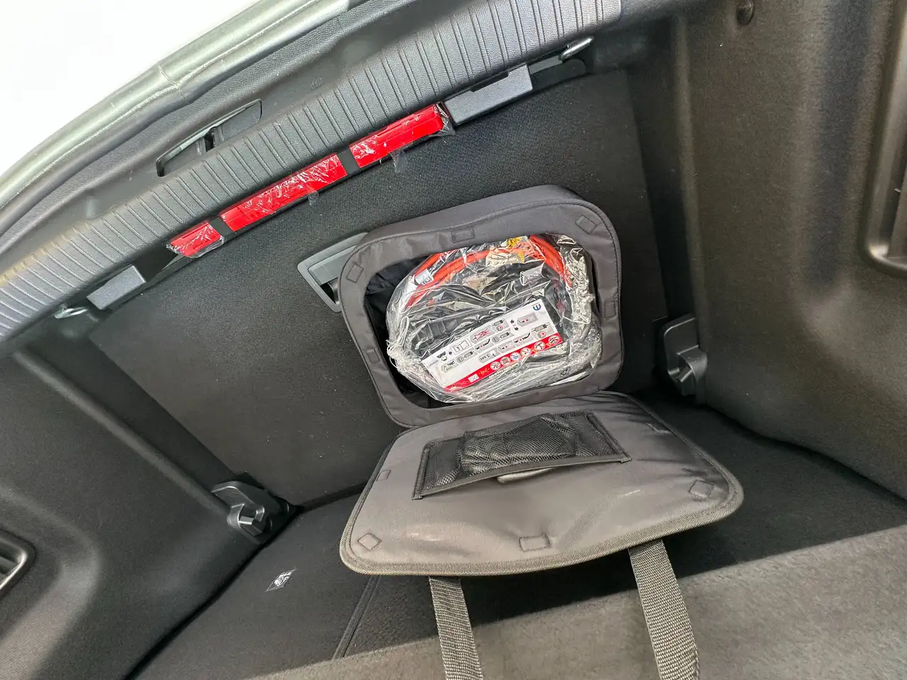Opel Mokka-E Elektro*GS Line*Kamera*Keyless*SHZ* — معرض صور السيارة 12