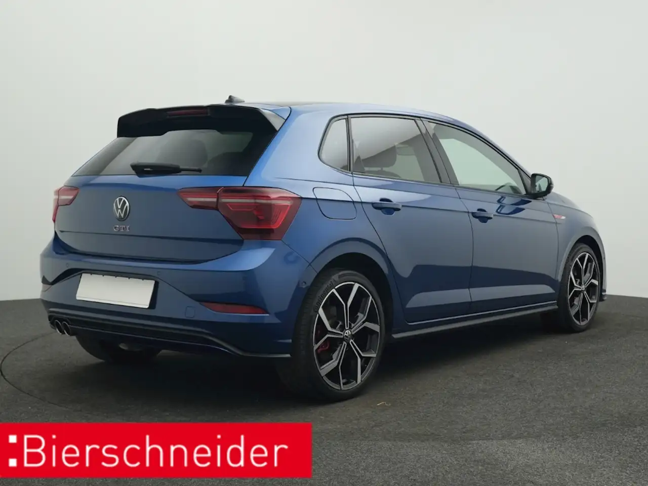 Volkswagen Polo GTI 2.0 TSI DSG NAVI PANO KAMERA LED — Galería del vehículo 6