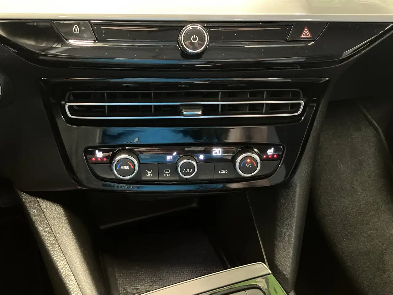 Opel Mokka 1.2 Turbo Elegance LED+WinterPaket+Kamera — Galería del vehículo 12
