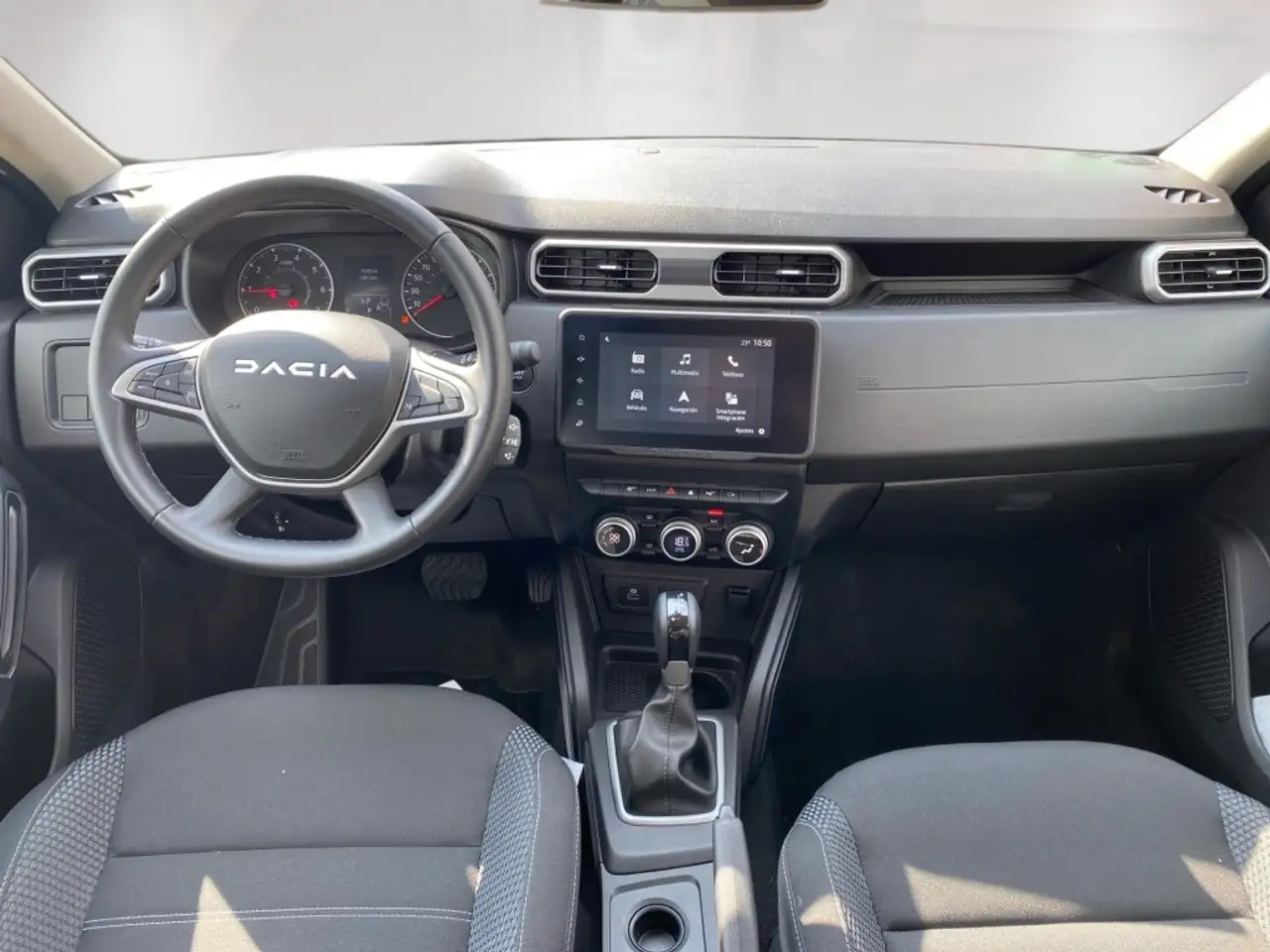 Dacia Duster 1.3 TCe Journey Go EDC 4x2 110kW — Vehicle gallery 4