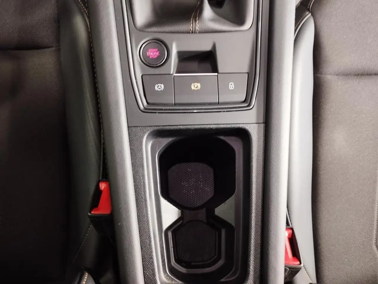 CUPRA Leon Sportstourer 1.5 TSI 110 — معرض صور السيارة 20