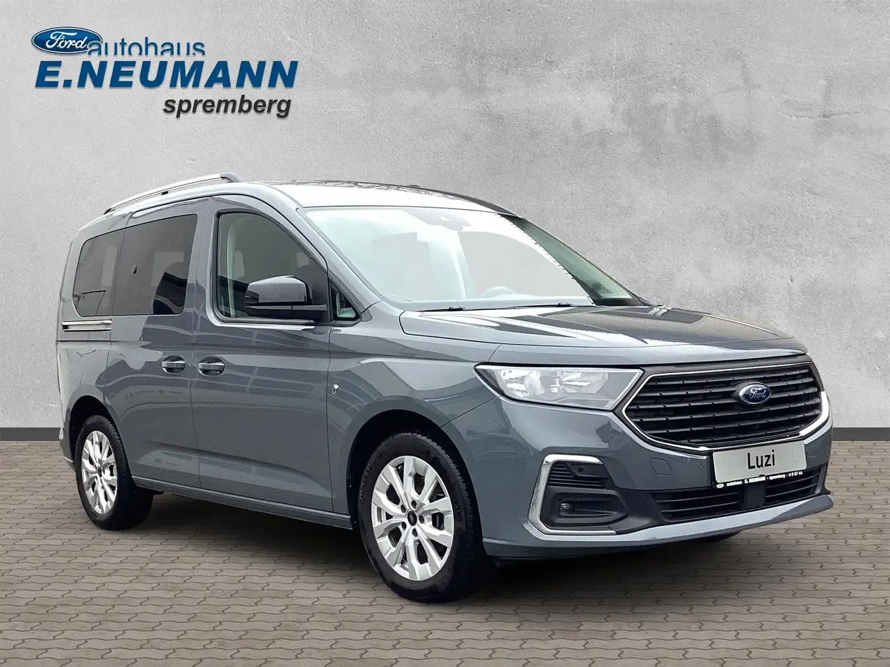Ford Tourneo Connect Titanium*L1* — معرض صور السيارة 2
