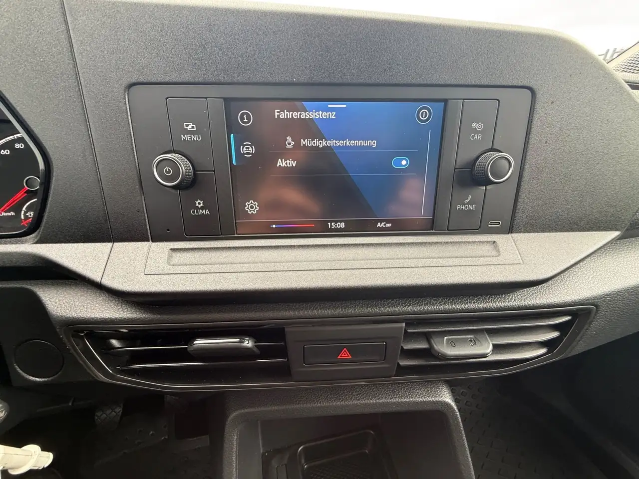 Volkswagen Caddy Cargo 1.5TSI DSG Klimaanlage DAB+ Bluetooth — معرض صور السيارة 13