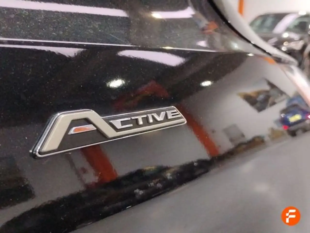 Ford Tourneo Custom 2.0 EcoBlue Active 150 — Galería del vehículo 29