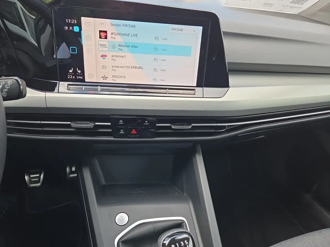 Volkswagen Golf VIII MOVE TSI LED+SITZHZG+NAVI-APP+DAB+2xPDC+16 AL — Galería del vehículo 10