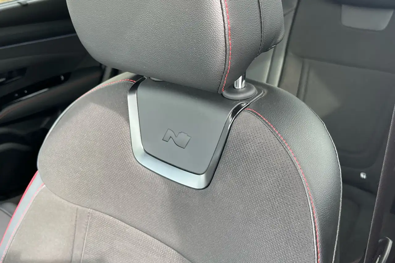 Hyundai TUCSON 1.6D 48V NLine Sky DT — معرض صور السيارة 31