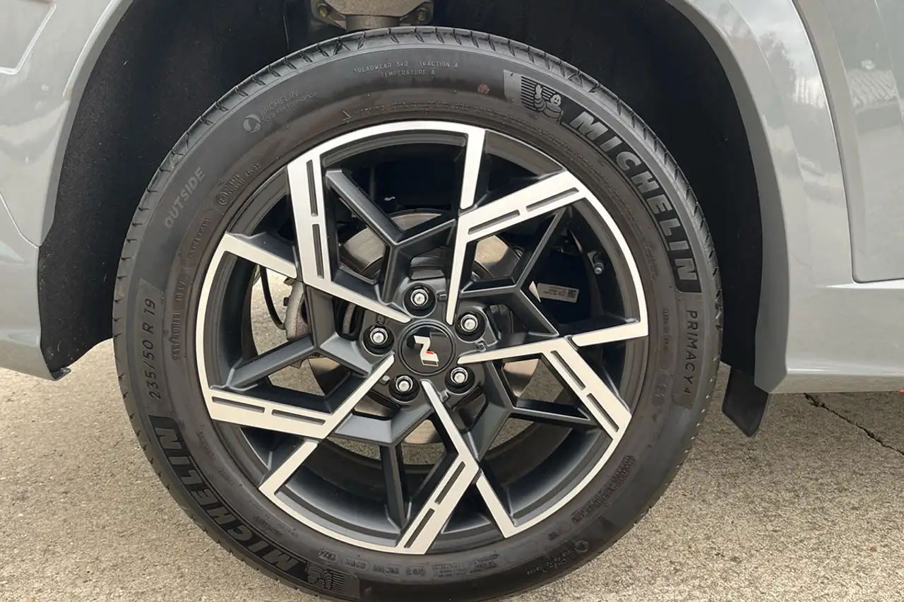 Hyundai TUCSON 1.6D 48V NLine Sky DT — معرض صور السيارة 15