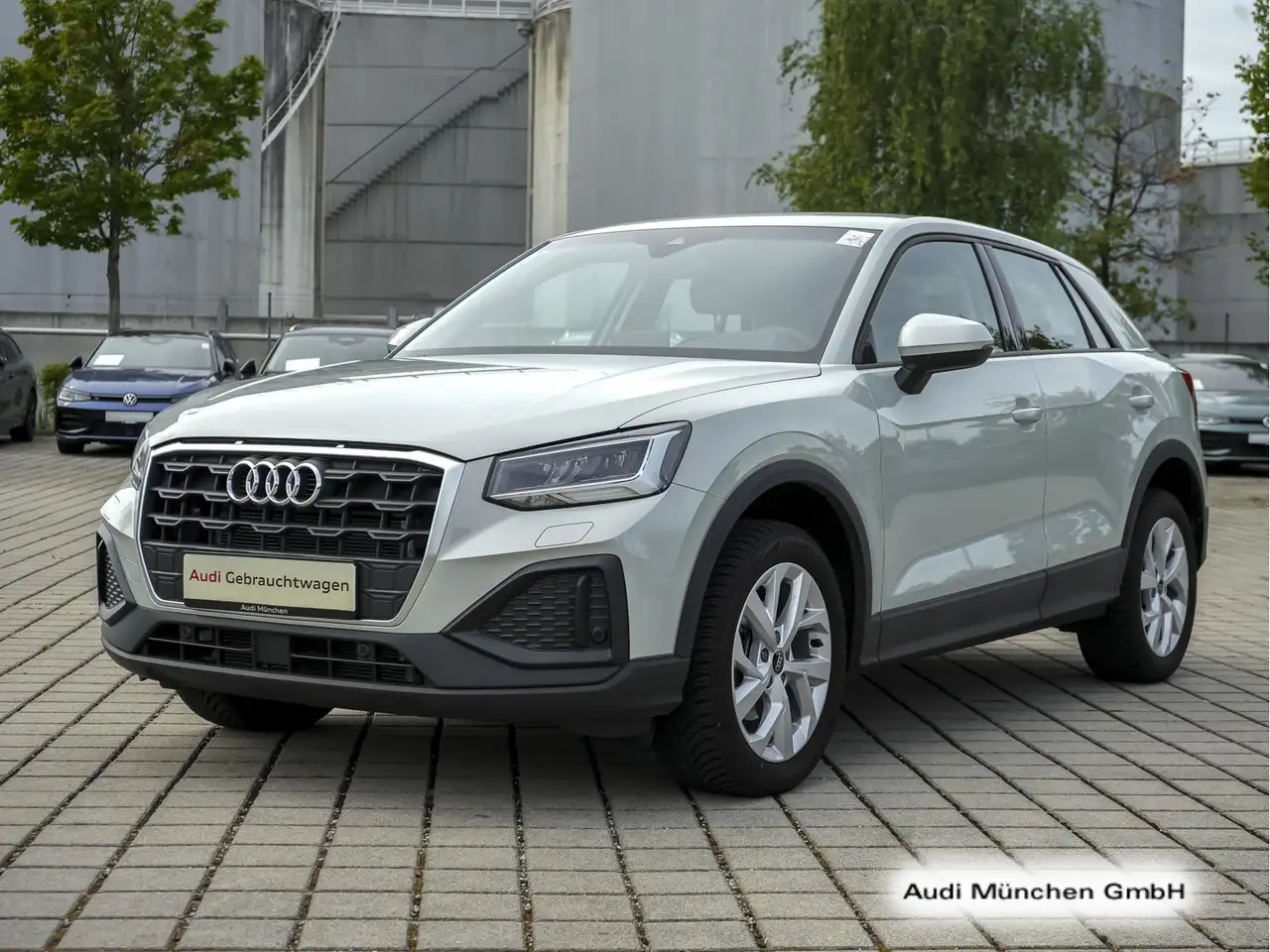 Audi Q2 35 TFSI S tronic LED/PDC+ — Vehicle gallery 5