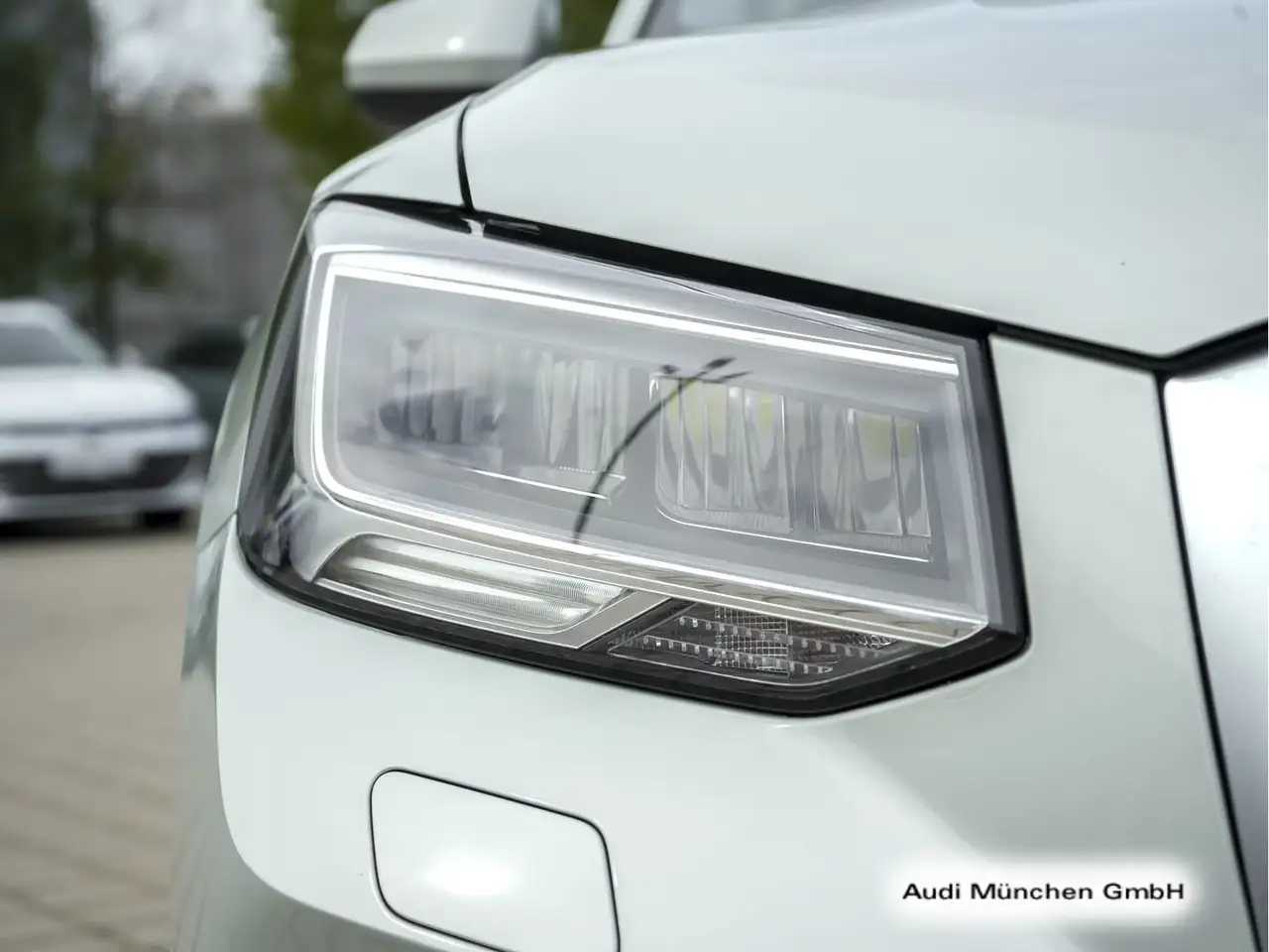 Audi Q2 35 TFSI S tronic LED/PDC+ — Vehicle gallery 10
