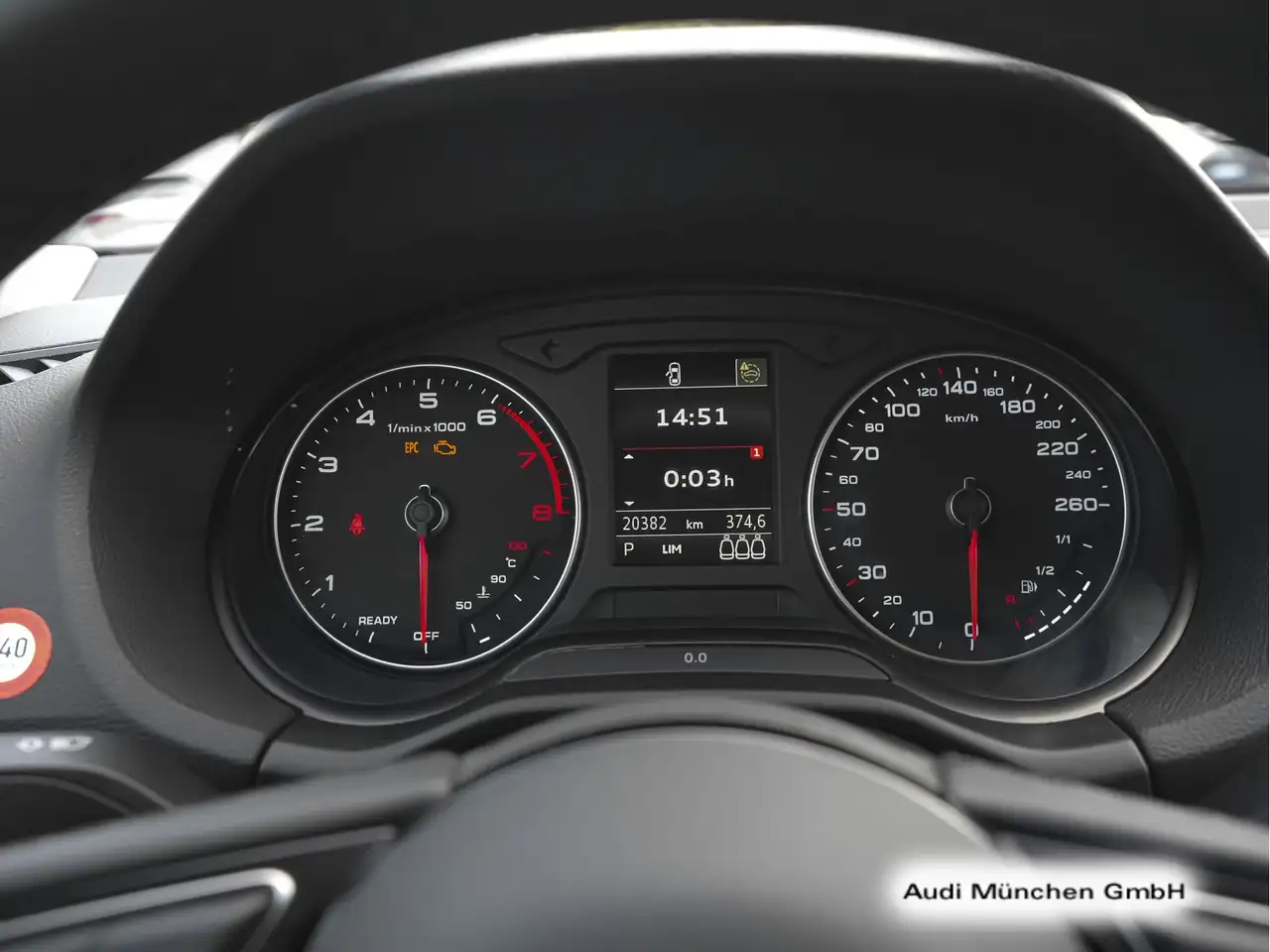 Audi Q2 35 TFSI S tronic LED/PDC+ — Vehicle gallery 19