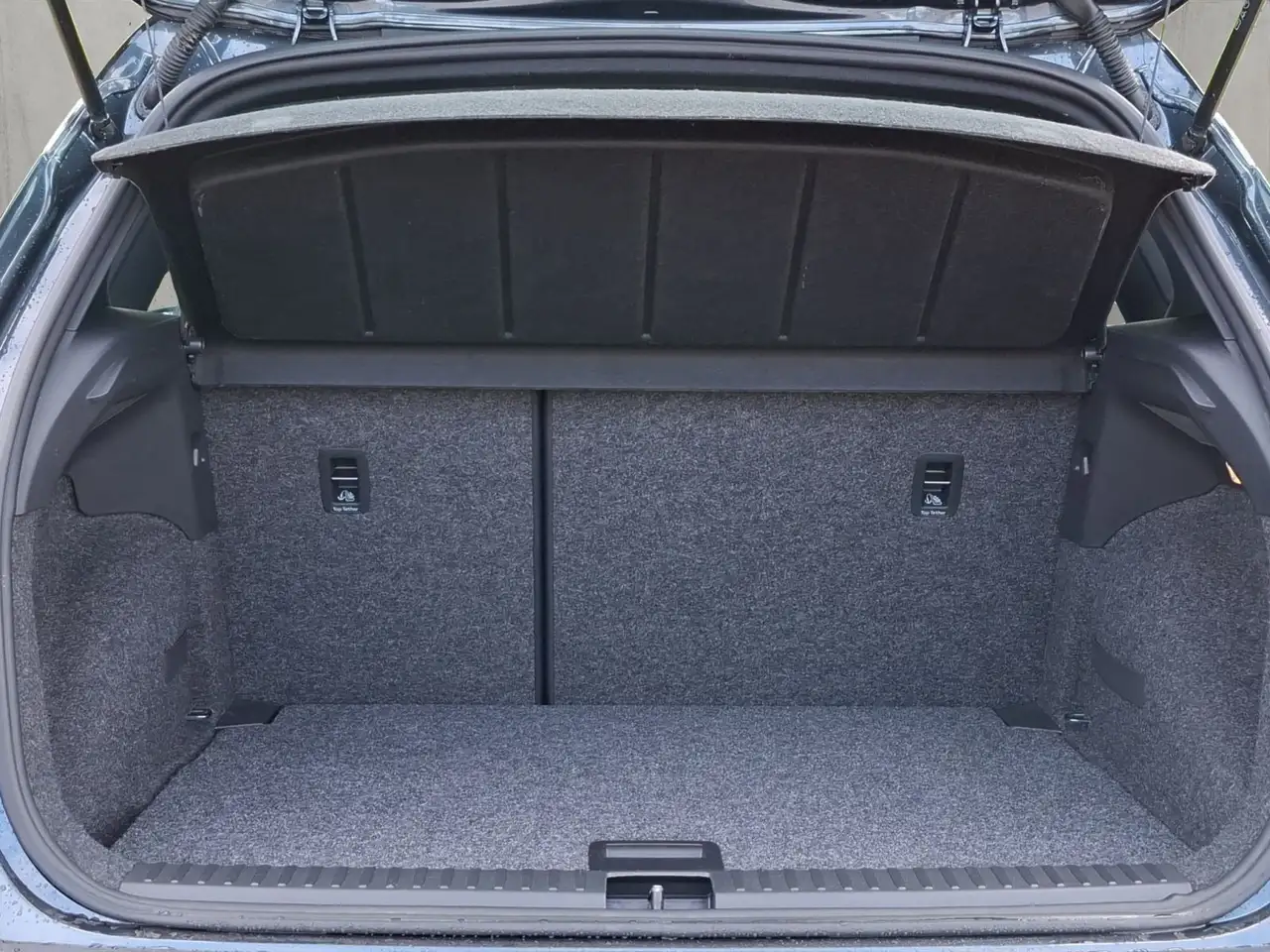 SEAT Arona FR 1.0 TSI DSG, Kamera, Navi, Sitzheizung — Vehicle gallery 19