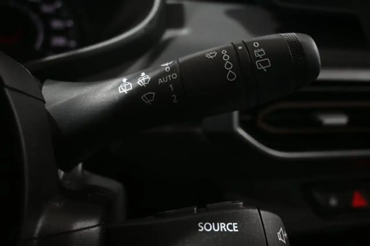 Dacia Sandero Stepway TCe Extreme Go 81kW — معرض صور السيارة 25